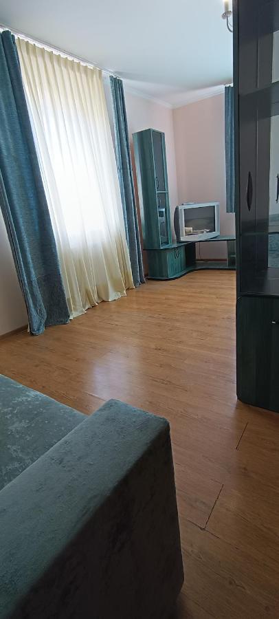 Vip Apartments In The Centre Mukačevo Esterno foto